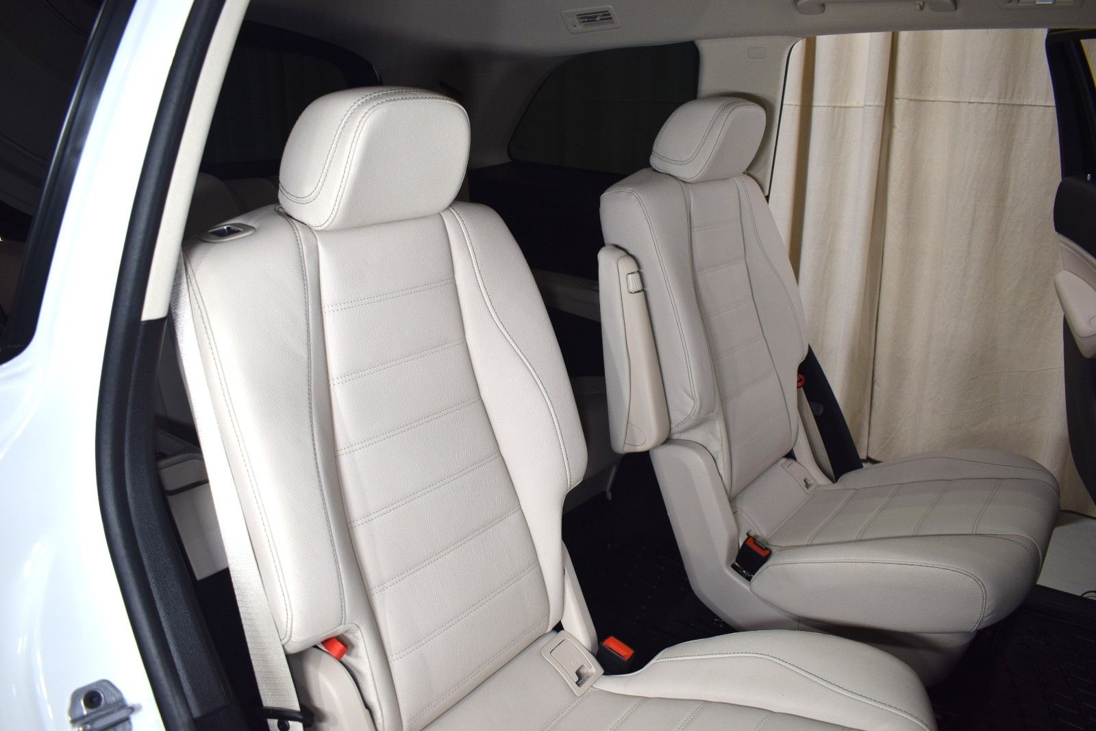 Thumbnail: 2025 Mercedes-Benz GLS - 20