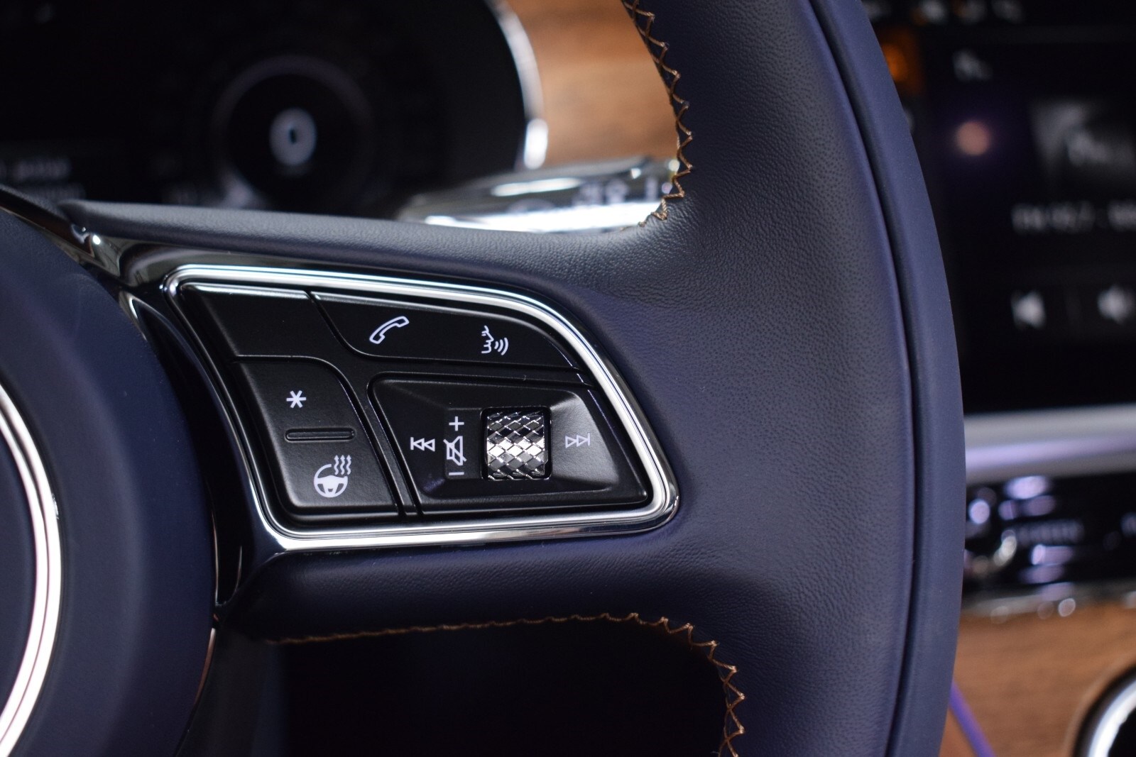 Thumbnail: 2026 Bentley Continental - 28