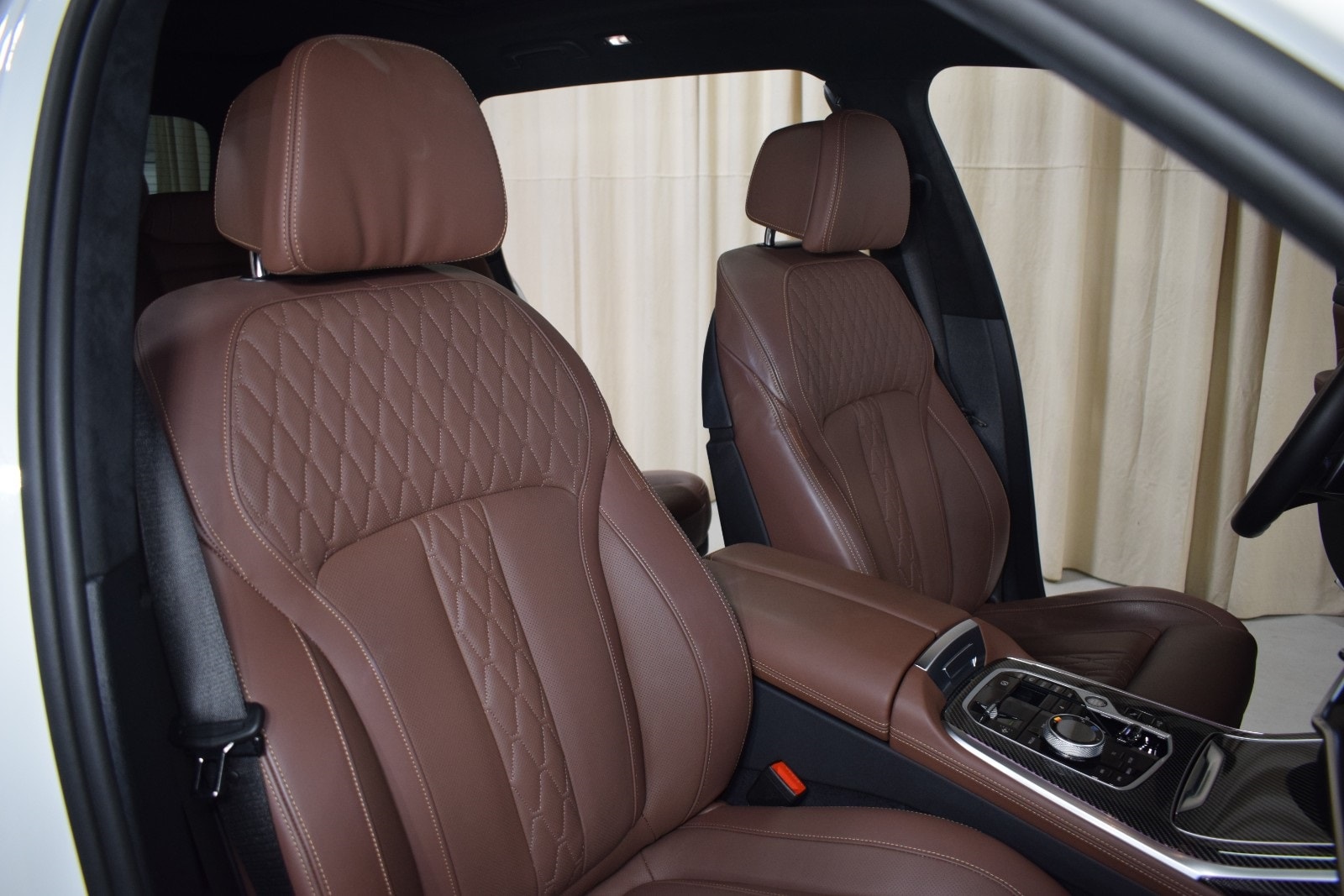 Thumbnail: 2026 BMW X7 - 25