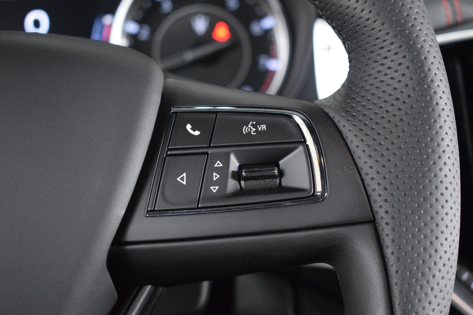 Thumbnail: 2024 Maserati Ghibli - 26