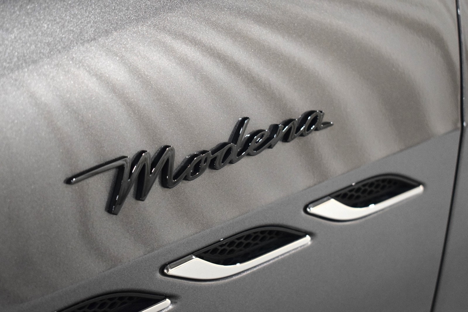 Thumbnail: 2024 Maserati Ghibli - 13