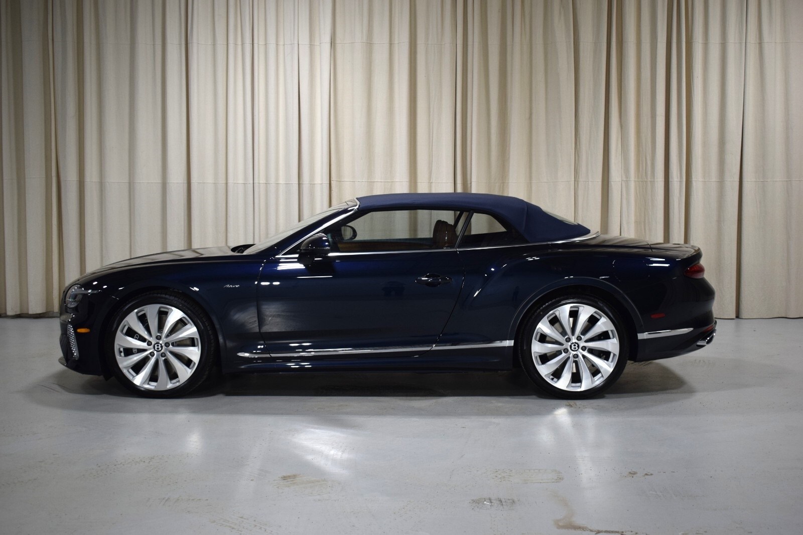 Thumbnail: 2026 Bentley Continental - 16