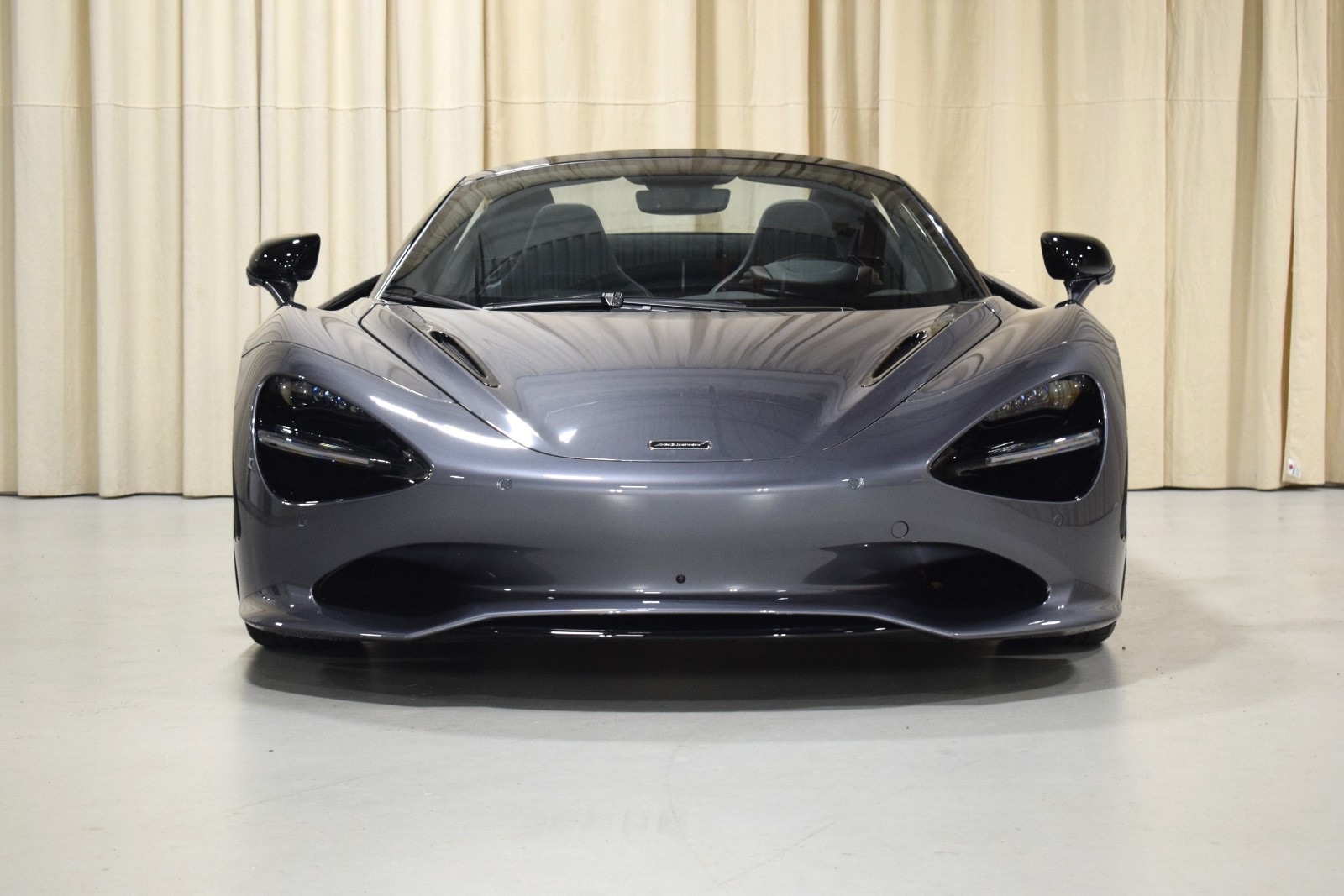 Thumbnail: 2024 Mclaren 750S - 10