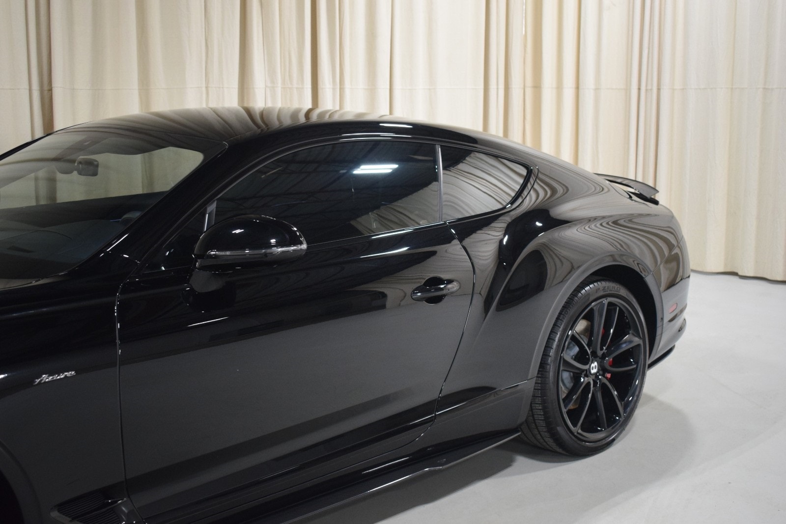 Thumbnail: 2023 Bentley Continental - 8