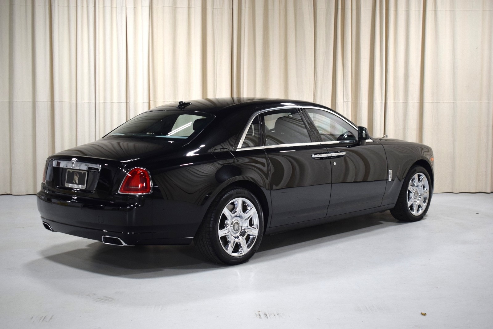 Thumbnail: 2012 Rolls-Royce Ghost - 2