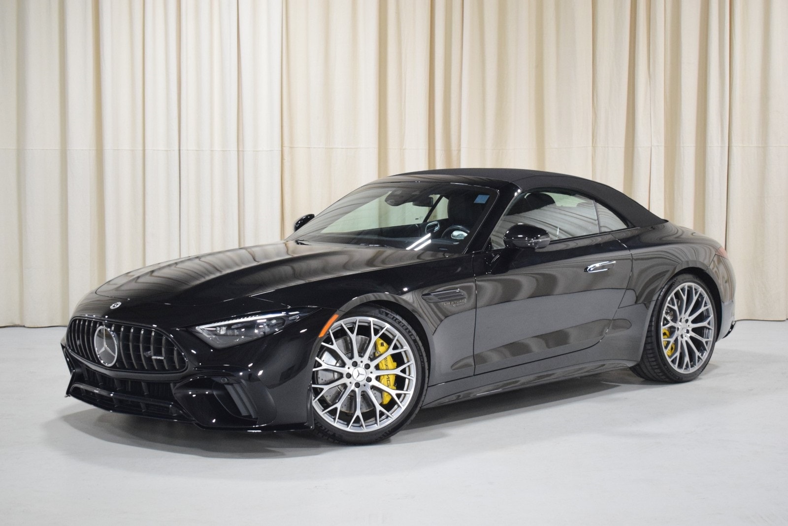 2022 Mercedes-Benz SL-Class AMG SL 63 Hero Image