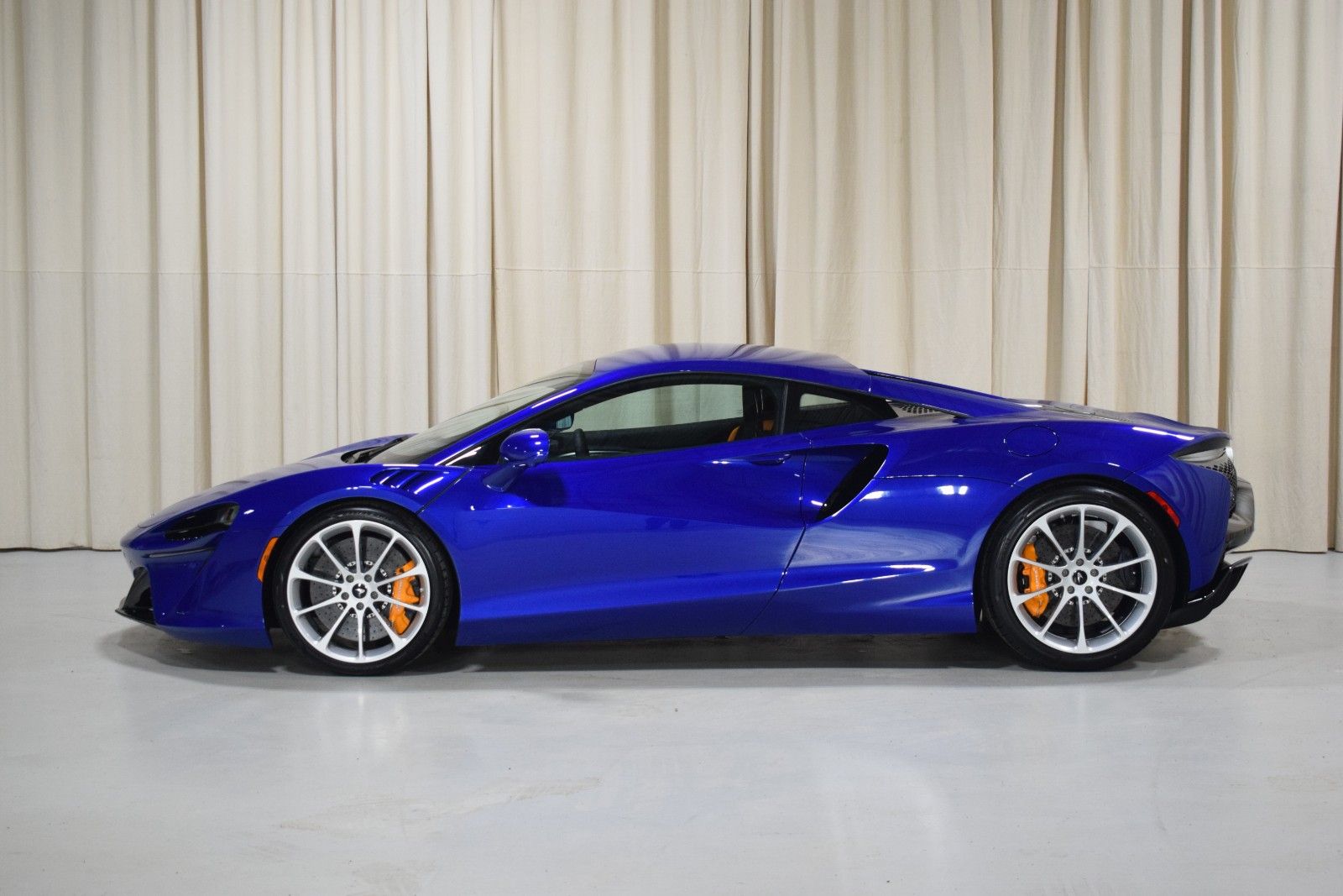 2026 McLaren Artura Performance - Photo 5