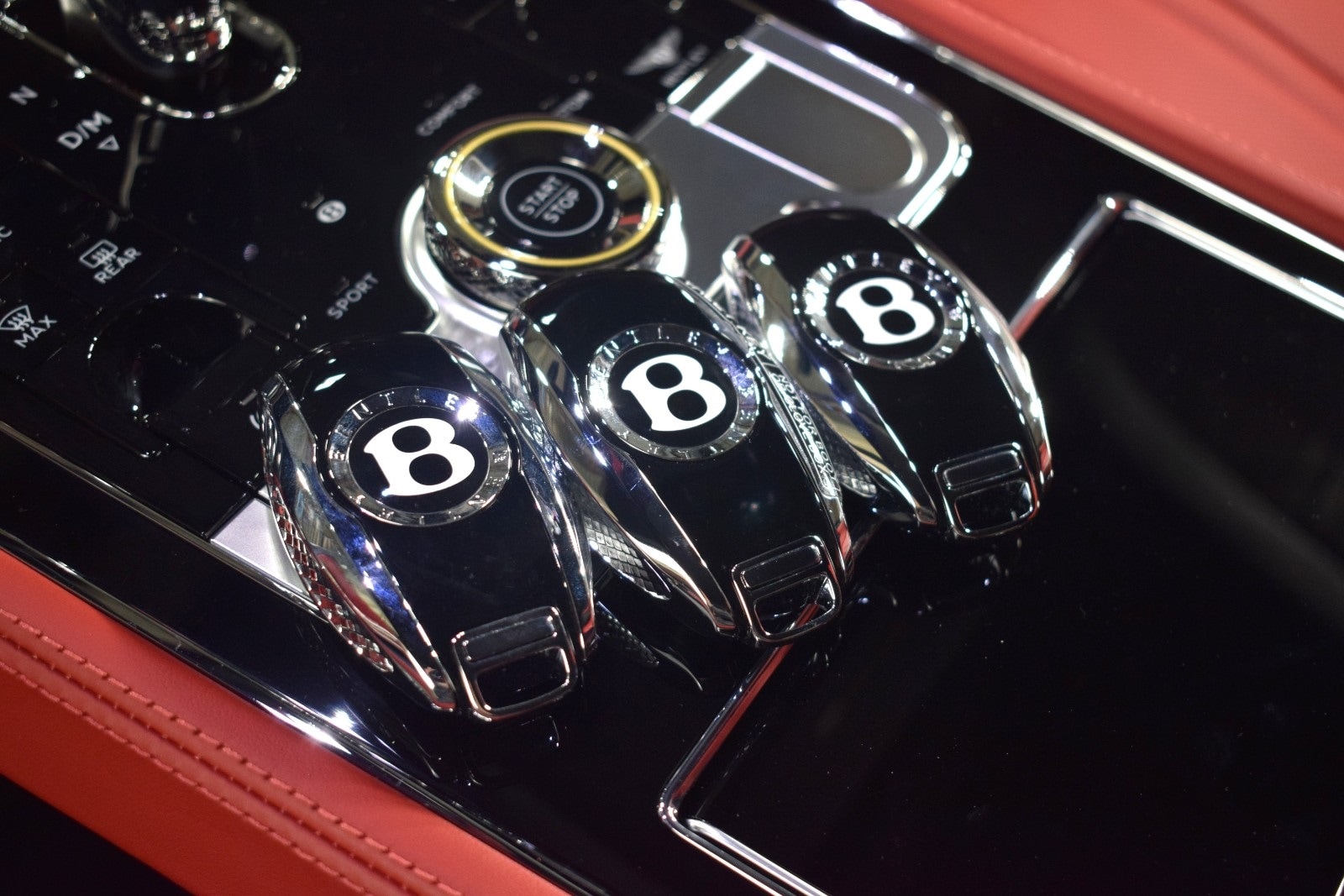 Thumbnail: 2026 Bentley Continental - 38