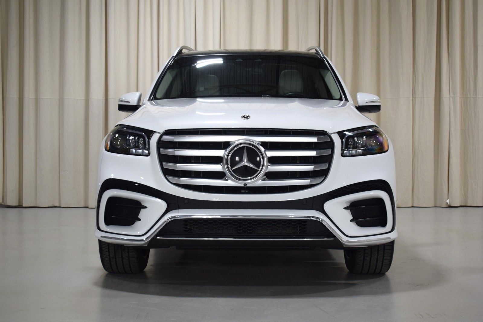 Thumbnail: 2025 Mercedes-Benz GLS - 8