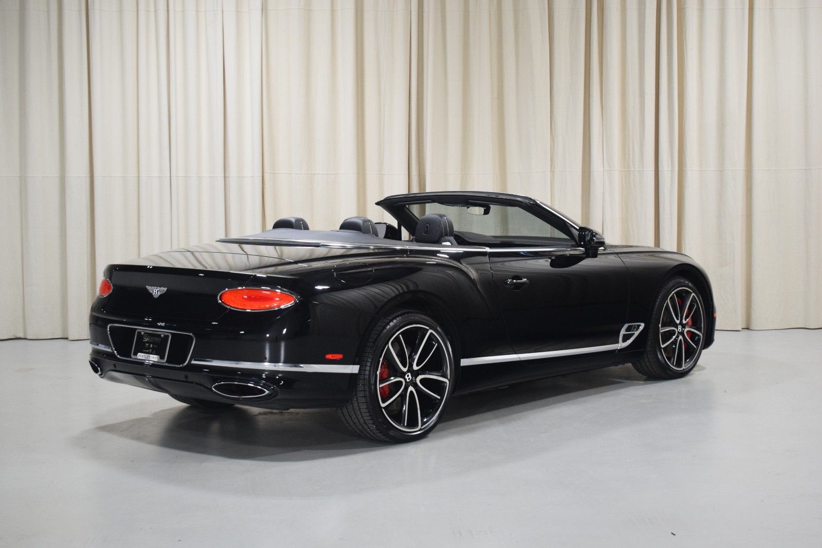Thumbnail: 2020 Bentley Continental - 3