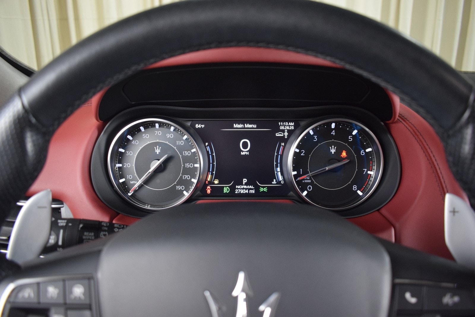 Thumbnail: 2022 Maserati Levante - 31
