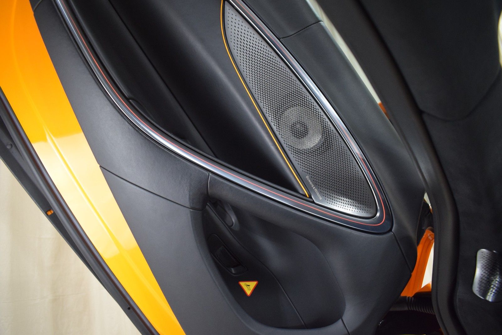 Thumbnail: 2024 Mclaren Artura - 33