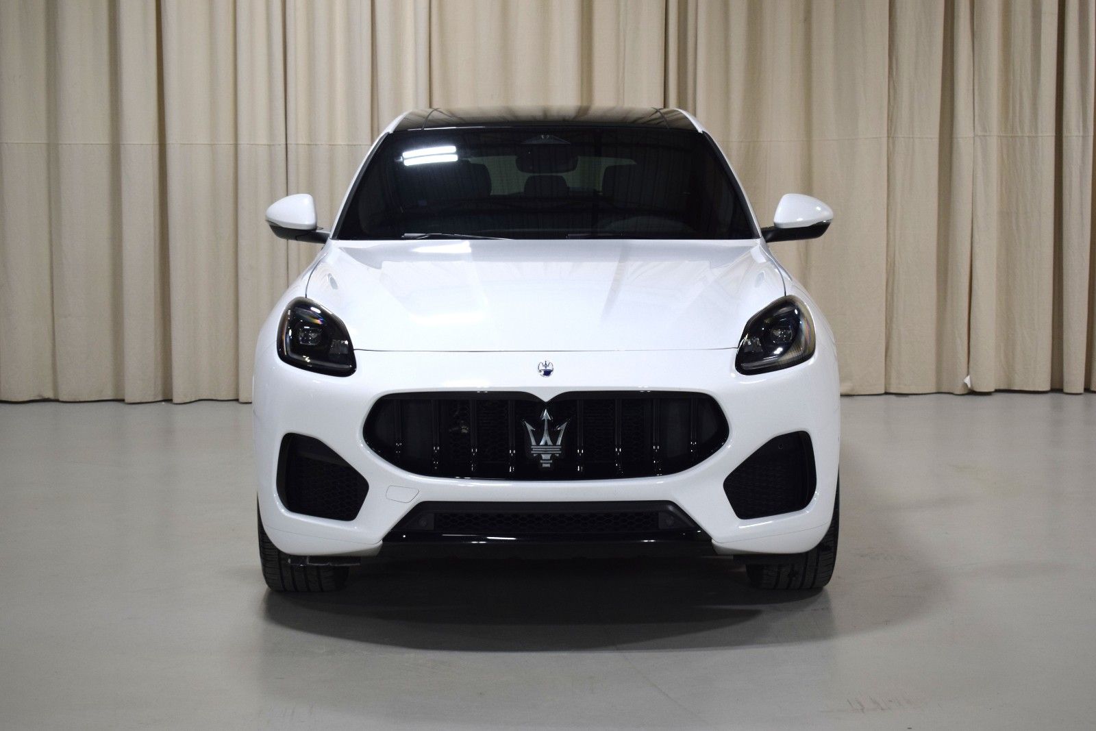 Thumbnail: 2023 Maserati Grecale - 7