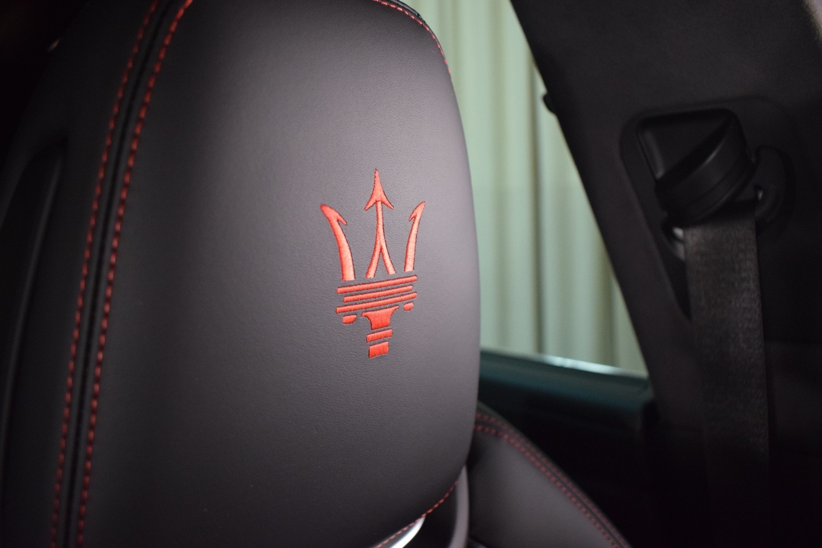 Thumbnail: 2024 Maserati Levante - 36
