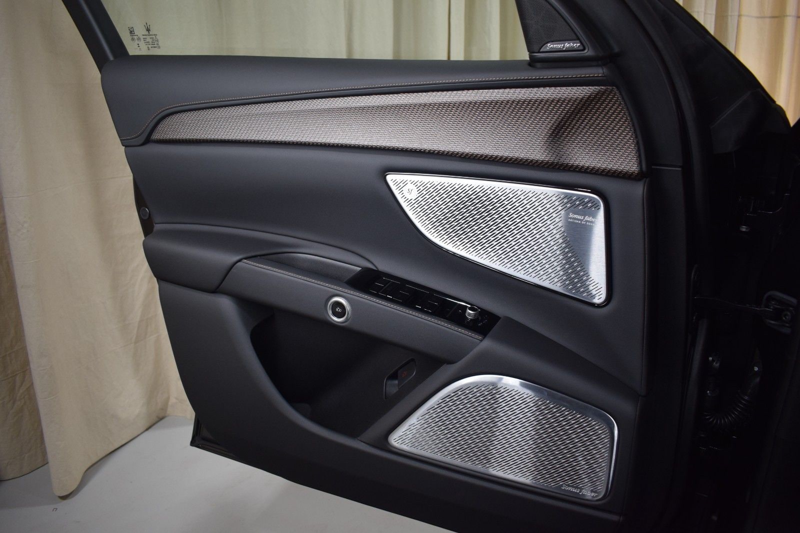 Thumbnail: 2025 Maserati Grecale - 41