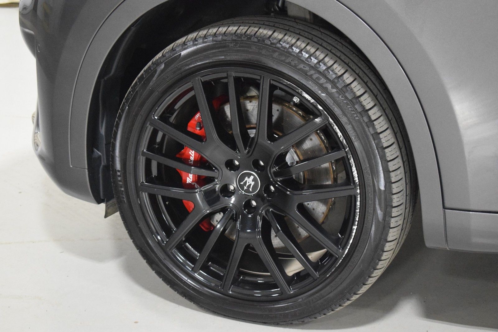 Thumbnail: 2022 Maserati Levante - 5