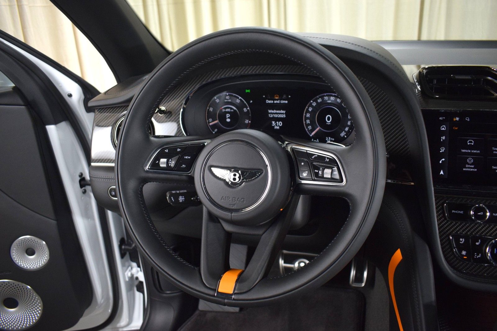 Thumbnail: 2026 Bentley Bentayga - 4