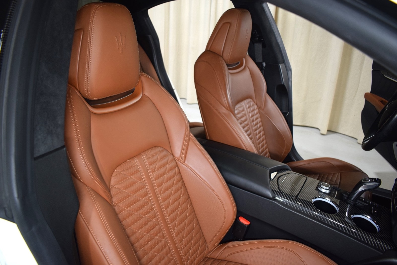 Thumbnail: 2022 Maserati Ghibli - 24