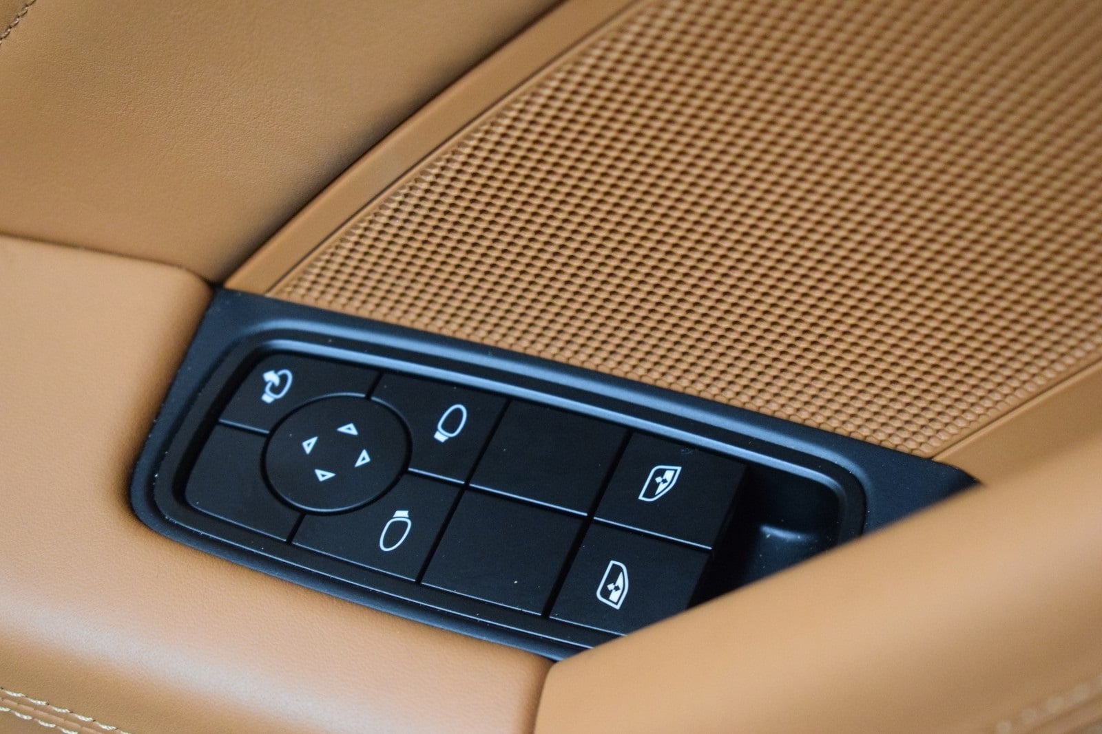 Thumbnail: 2026 Porsche 911 - 41