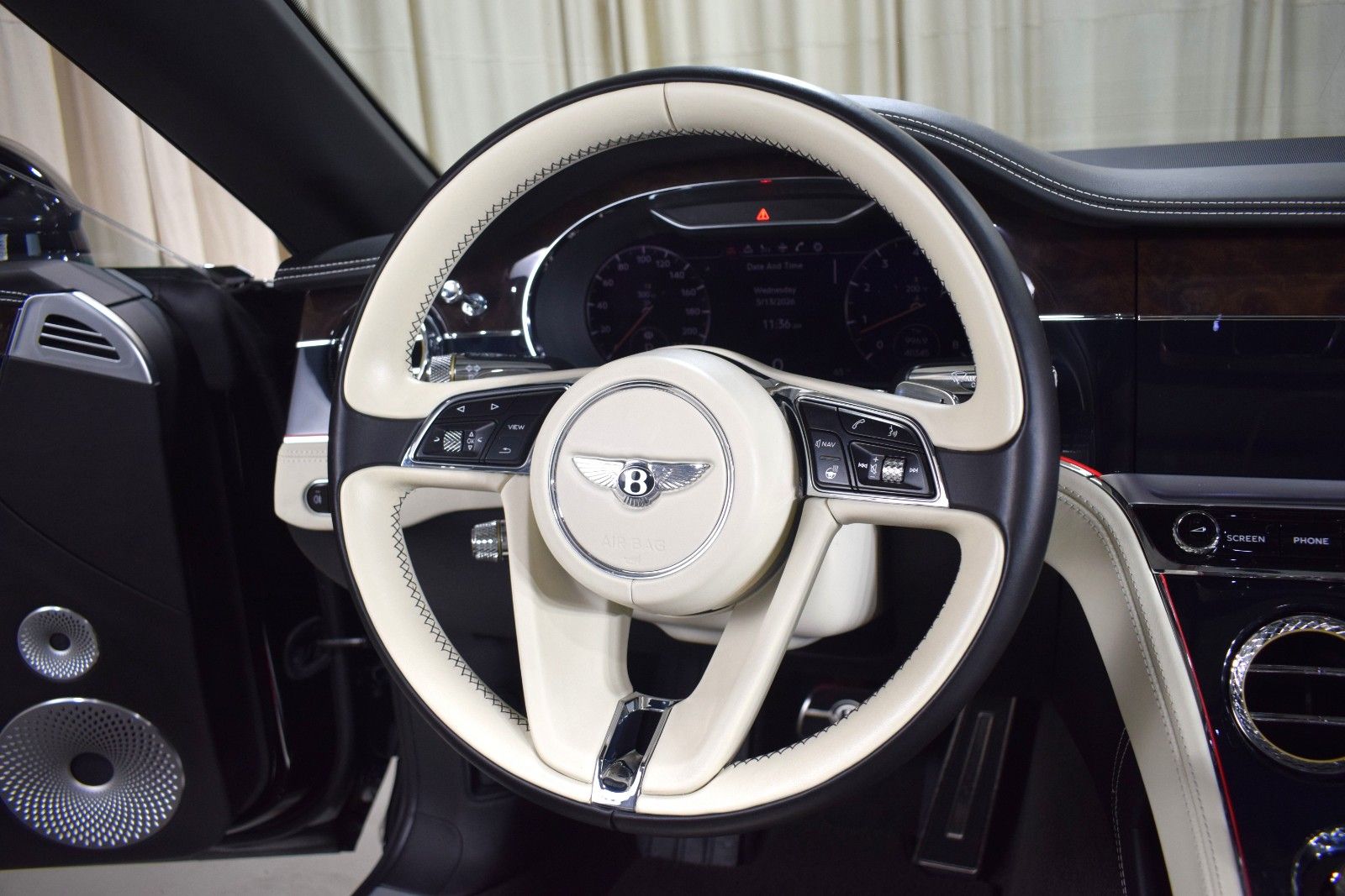 Thumbnail: 2020 Bentley Continental - 4