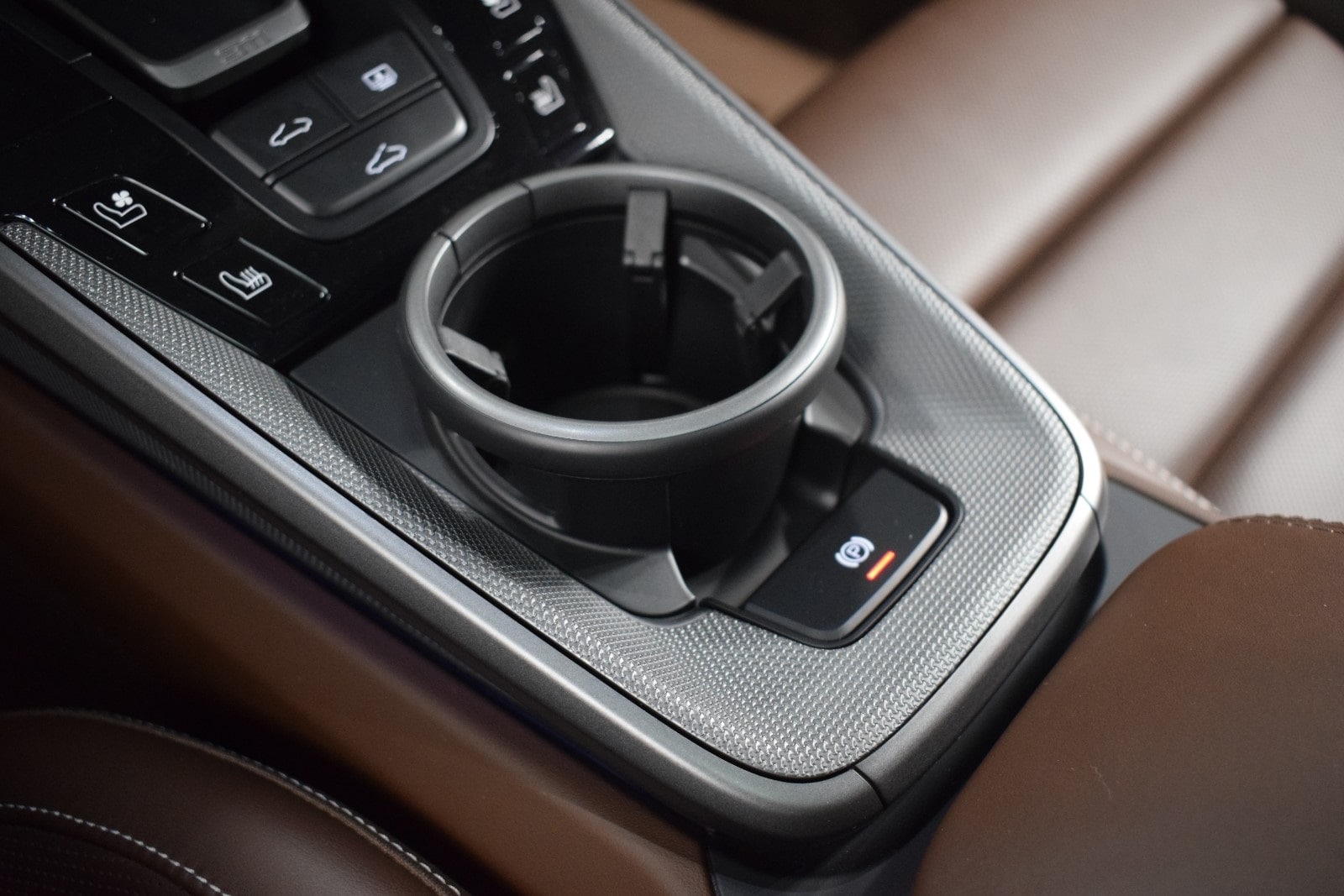 Thumbnail: 2023 Porsche 911 - 35