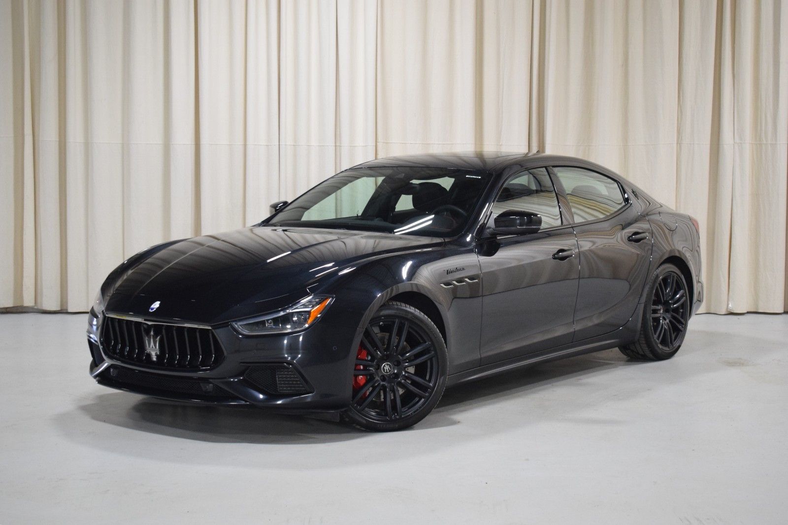 2022 Maserati Ghibli Modena