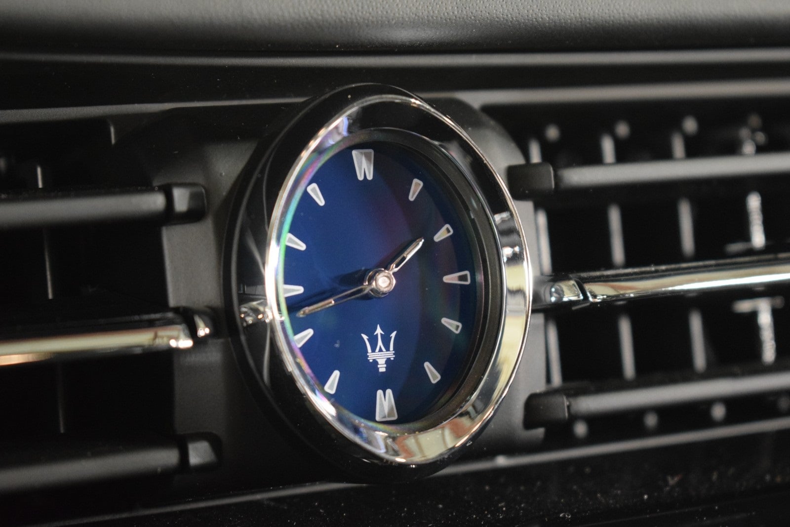 Thumbnail: 2024 Maserati Quattroporte - 29