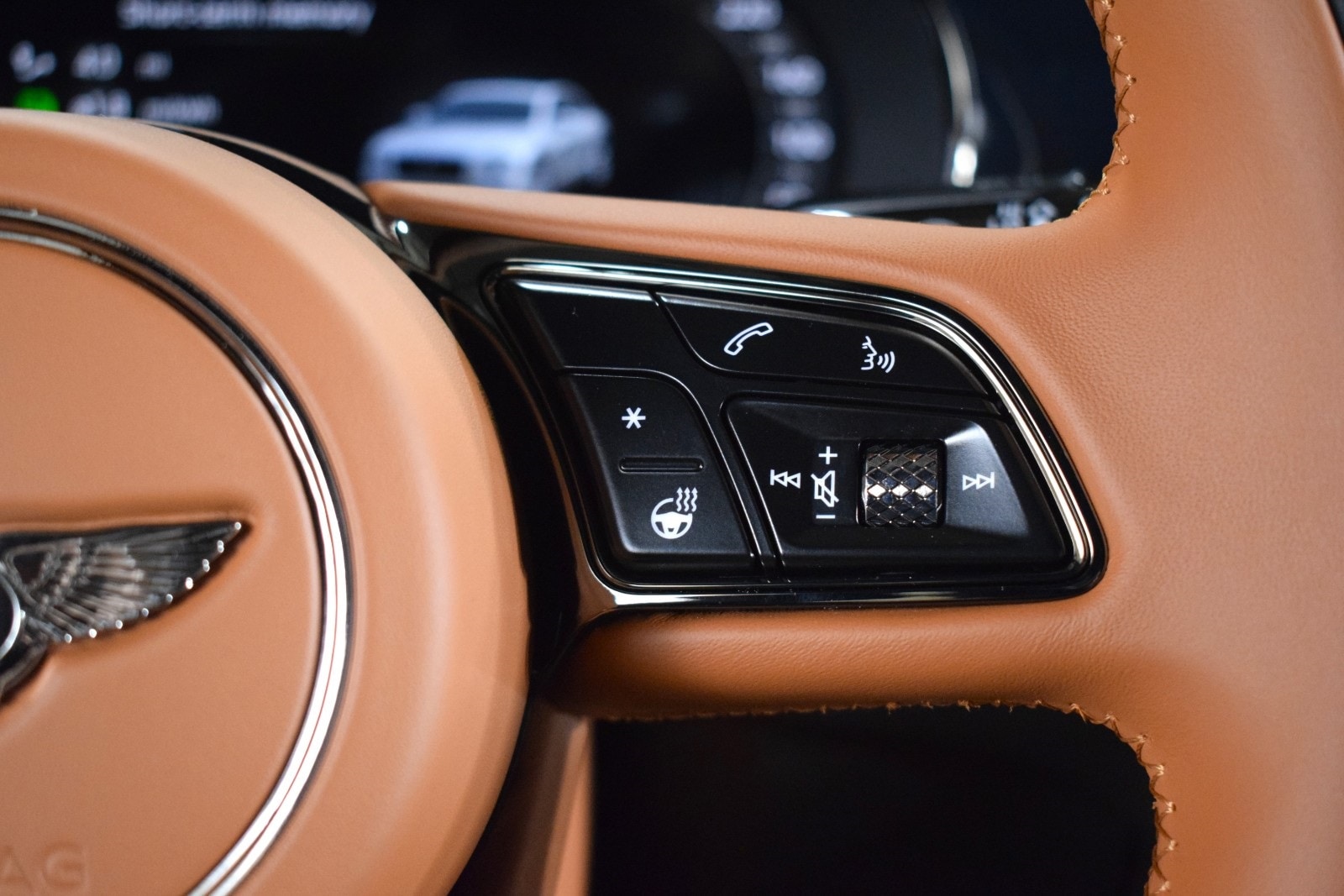 Thumbnail: 2025 Bentley Flying Spur - 30