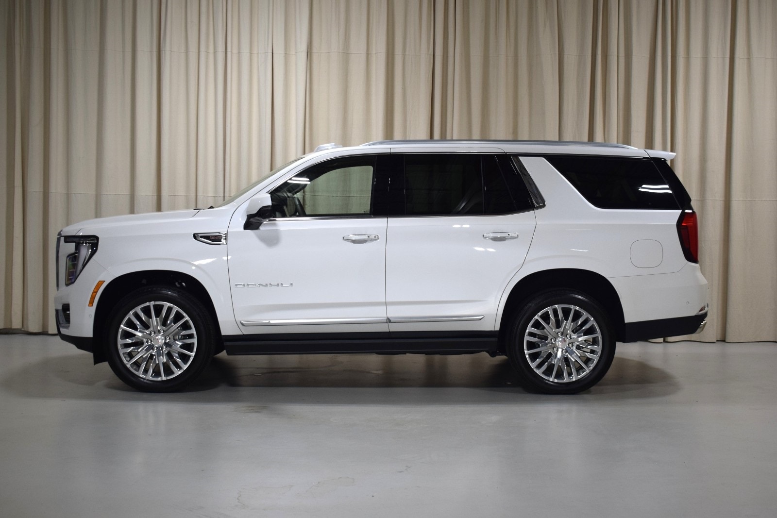 Thumbnail: 2025 GMC Yukon - 5