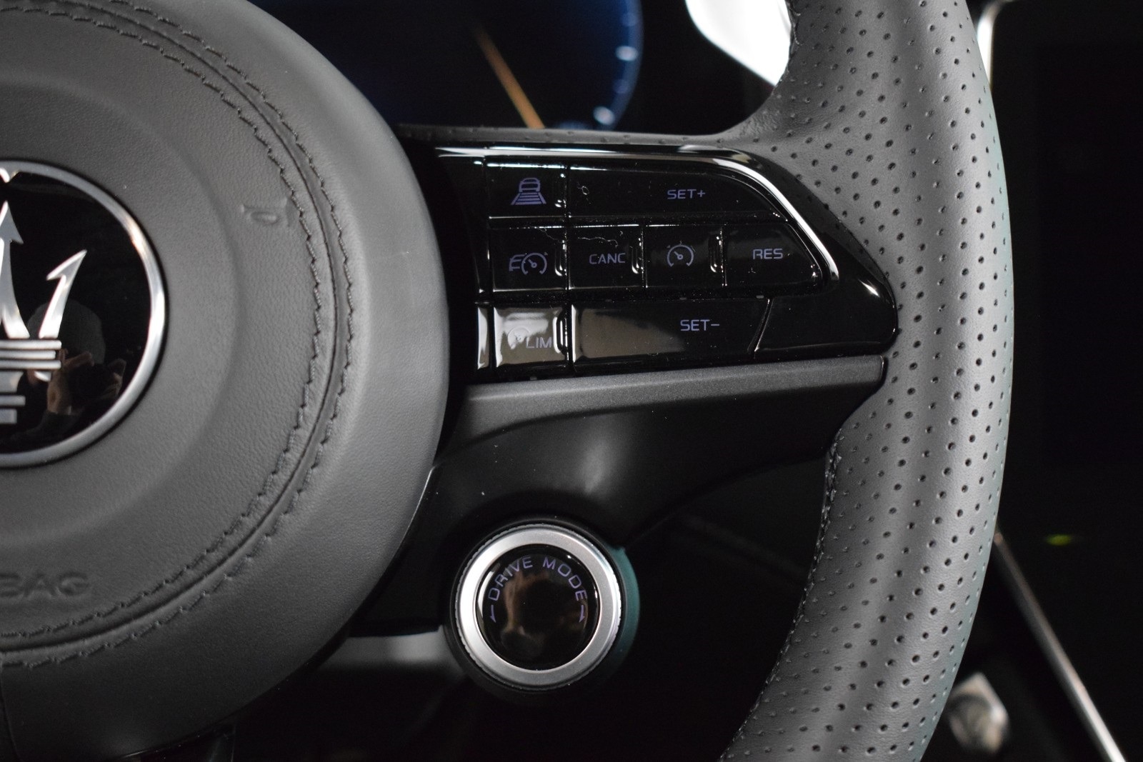 Thumbnail: 2025 Maserati Grecale - 27