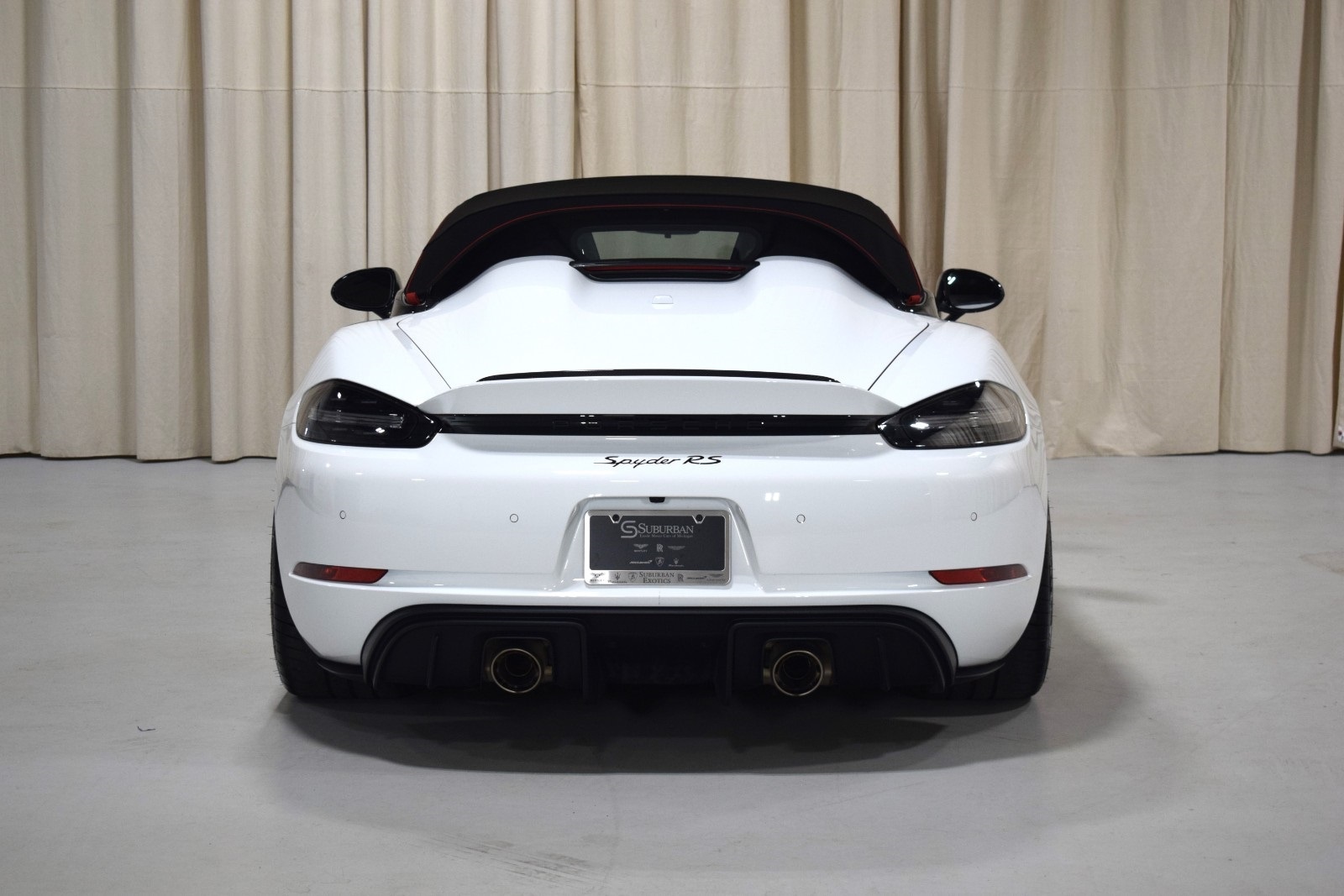Thumbnail: 2024 Porsche  - 13