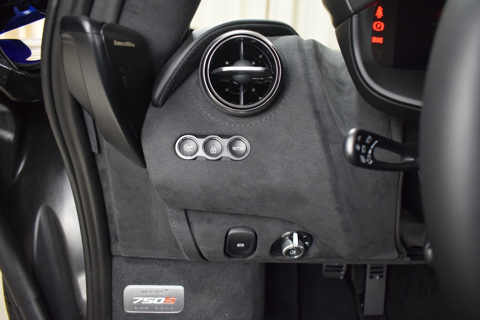 Thumbnail: 2026 Mclaren 750S - 23