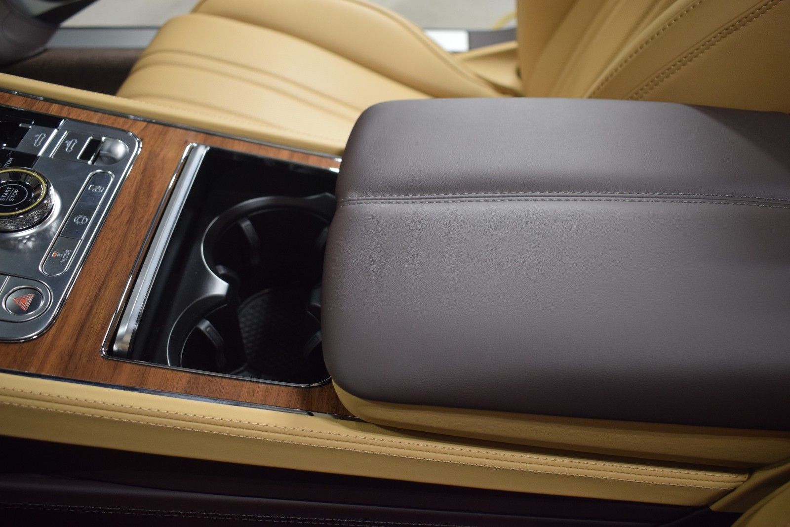 Thumbnail: 2026 Bentley Continental - 35