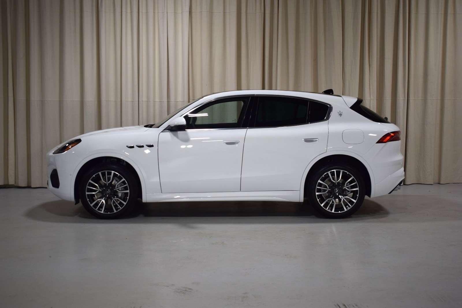 Thumbnail: 2025 Maserati Grecale - 4