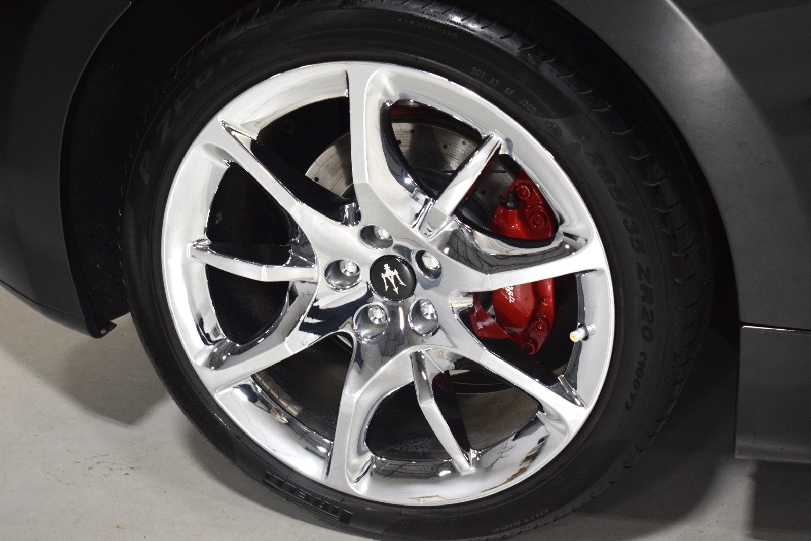 Thumbnail: 2014 Maserati GranTurismo - 15