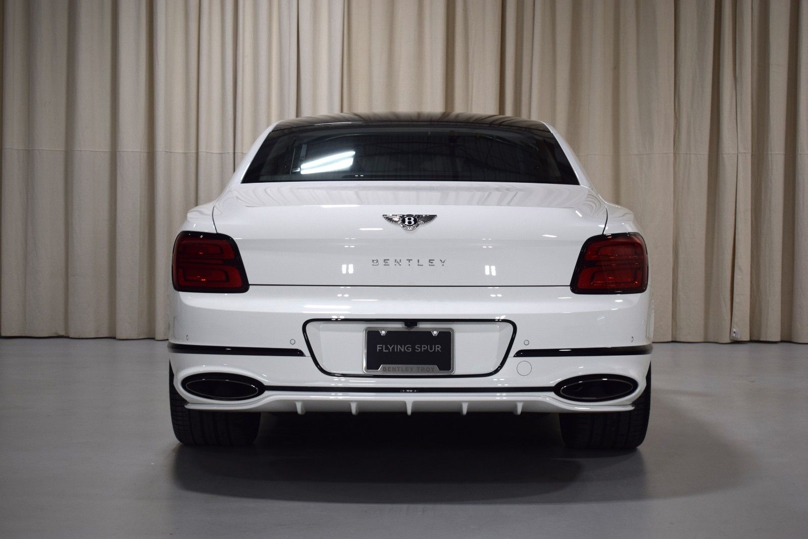 Thumbnail: 2025 Bentley Flying Spur - 16