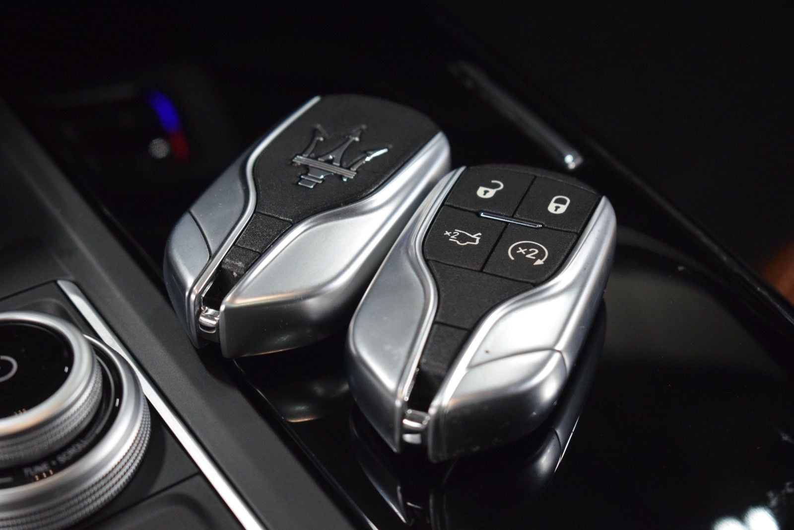 Thumbnail: 2023 Maserati Levante - 42