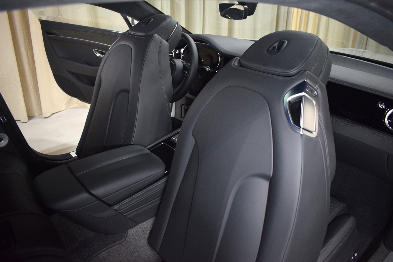 Thumbnail: 2026 Bentley Continental - 21