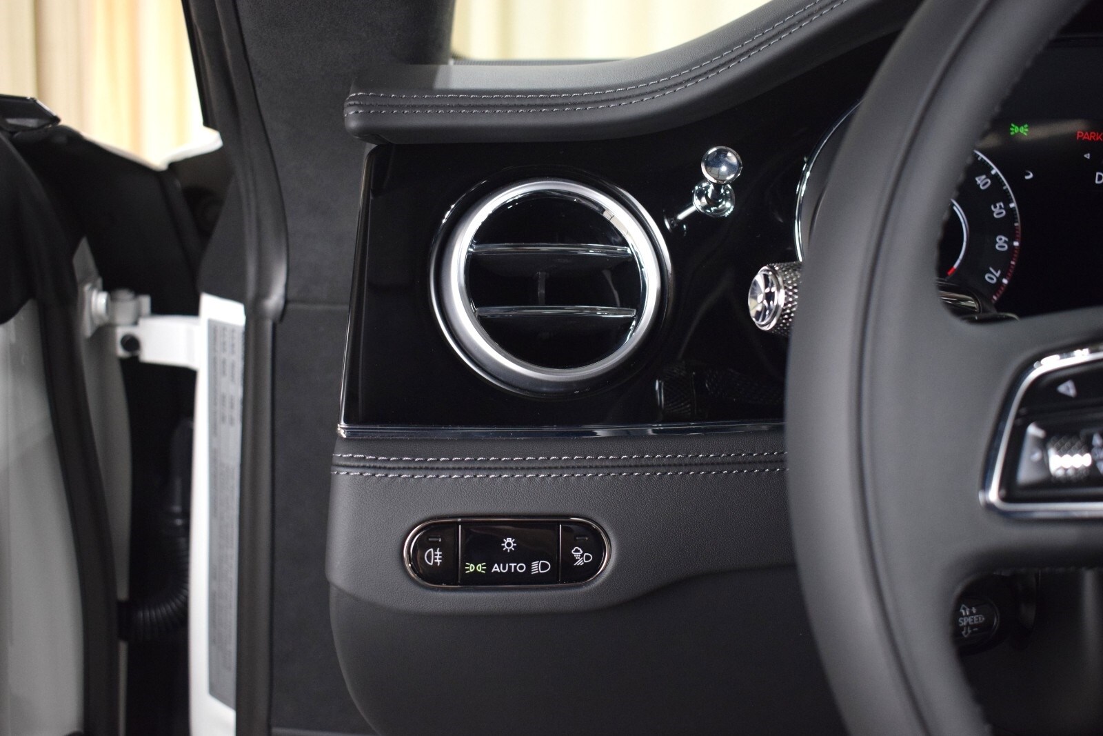 Thumbnail: 2026 Bentley Continental - 28