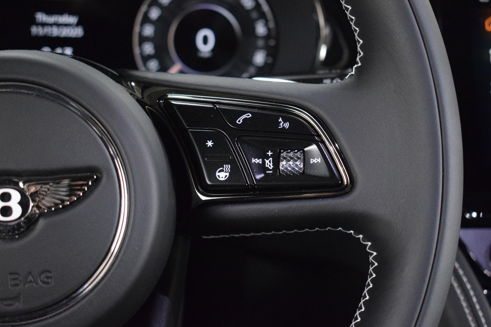 Thumbnail: 2026 Bentley Flying Spur - 28