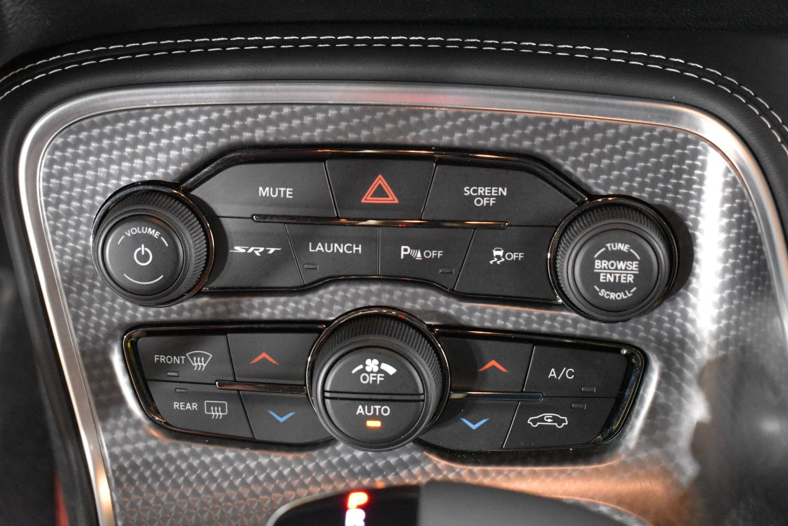 Thumbnail: 2019 Dodge Challenger - 27