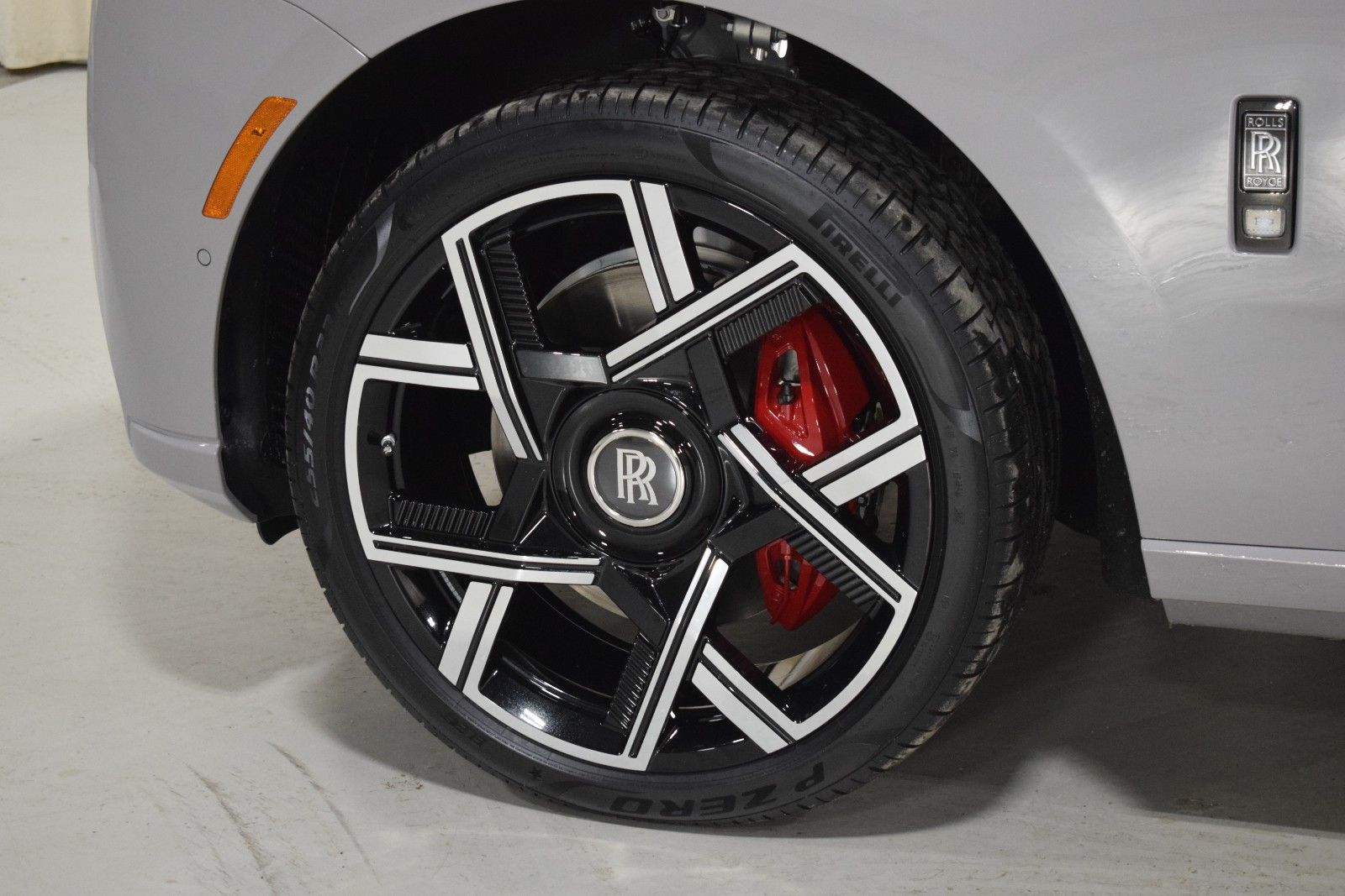 2026 Rolls-Royce Cullinan Black Badge - Photo 15