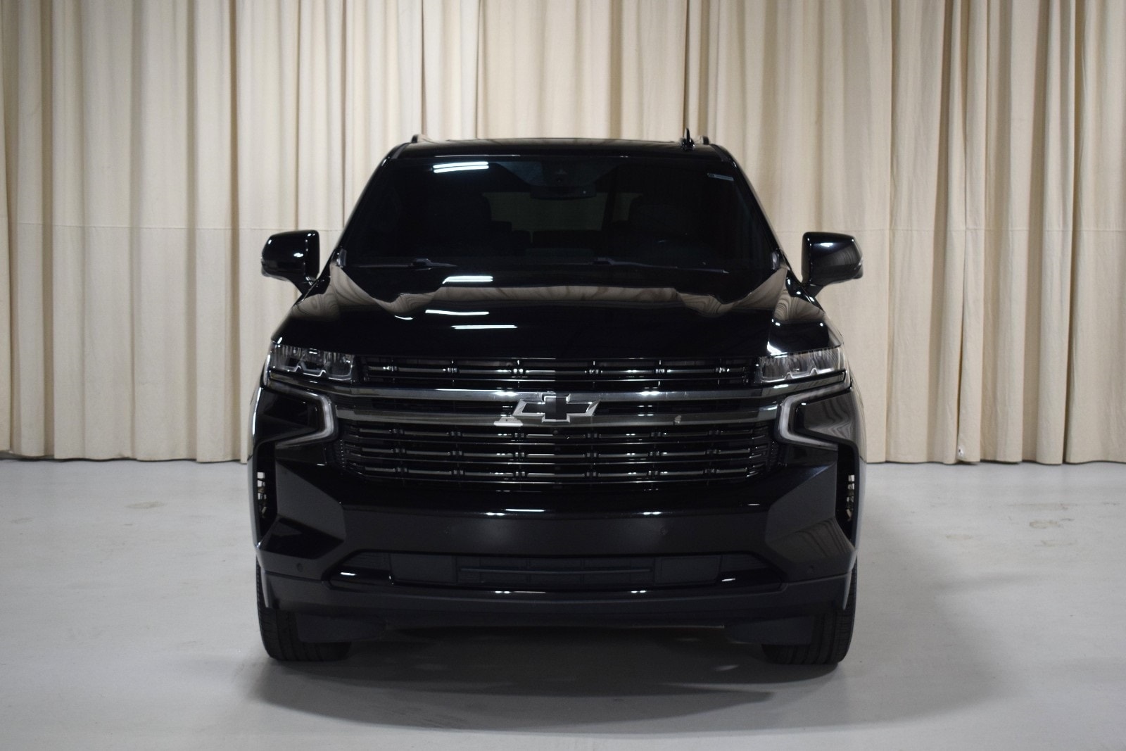 Thumbnail: 2022 Chevrolet Tahoe - 6