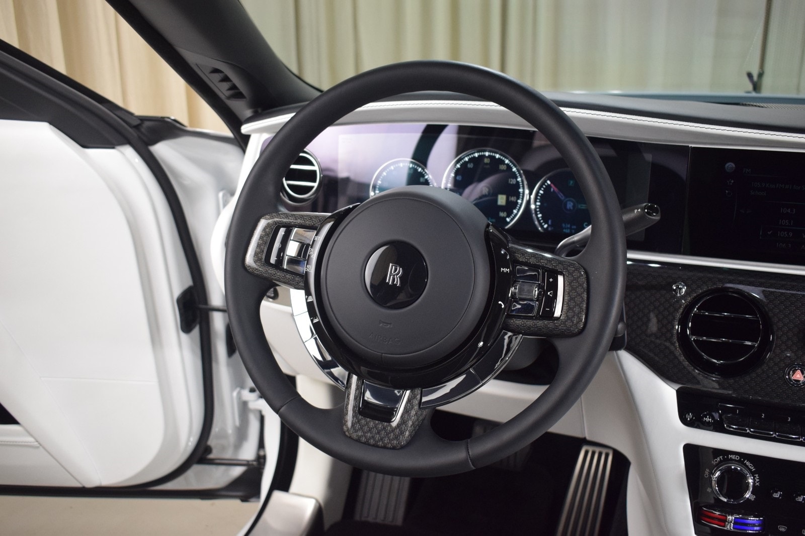 Thumbnail: 2022 Rolls-Royce Ghost - 22
