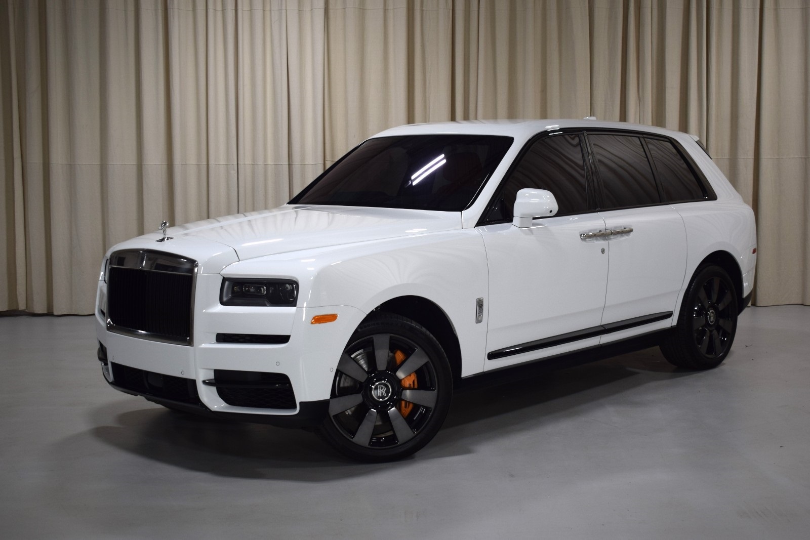 2023 Rolls-Royce Cullinan  -
                  Troy, MI