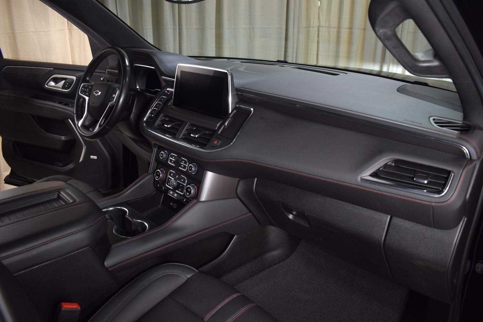 Thumbnail: 2022 Chevrolet Tahoe - 22