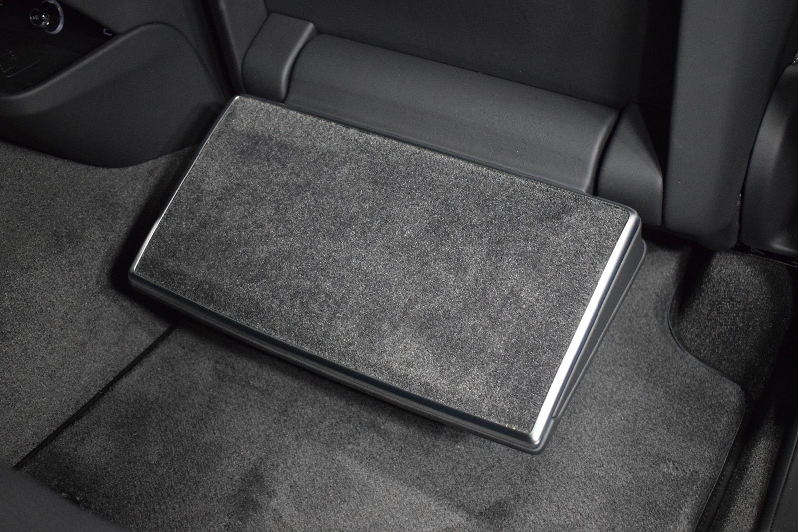 Thumbnail: 2024 Bentley Bentayga - 27