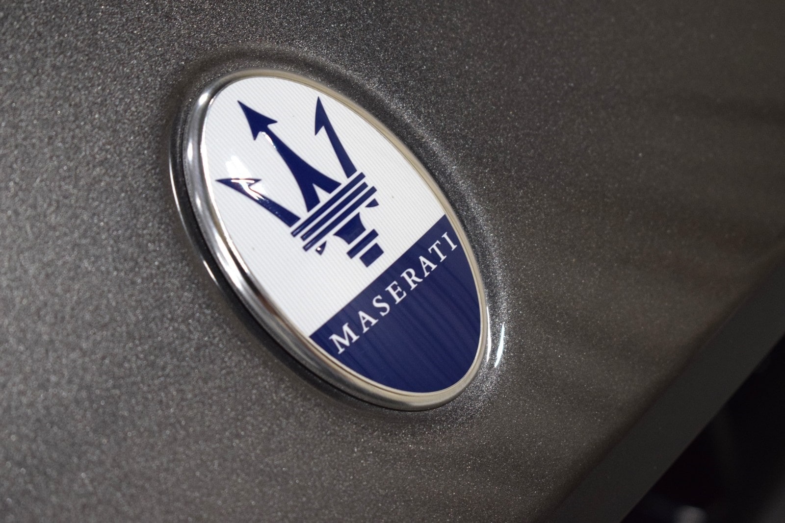Thumbnail: 2022 Maserati Levante - 3