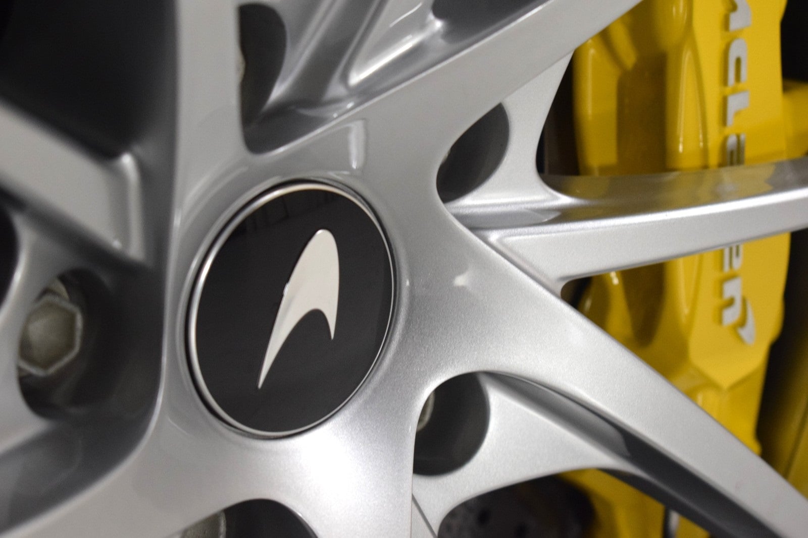 Thumbnail: 2026 Mclaren 750S - 18