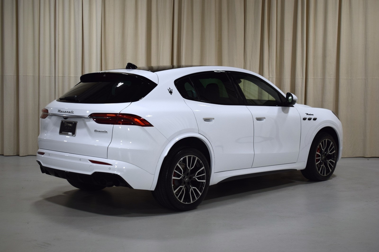 Thumbnail: 2023 Maserati Grecale - 9